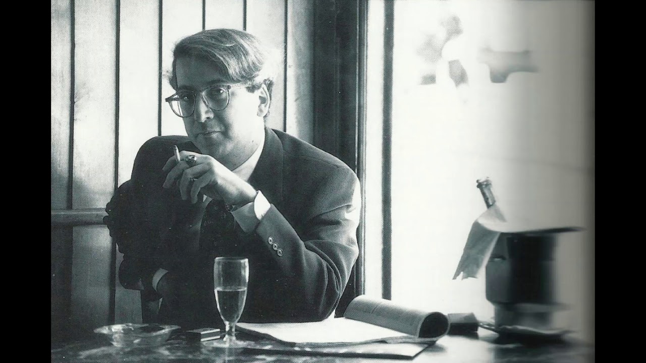 Episodio 33: "Labios Bellos, Ámbar Suave" - Luis Antonio de Villena