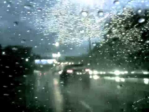 雨。出發 (2012)