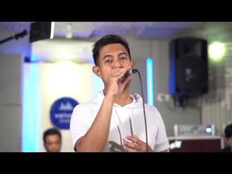 Merpati Band - Wanita yang mencintaimu