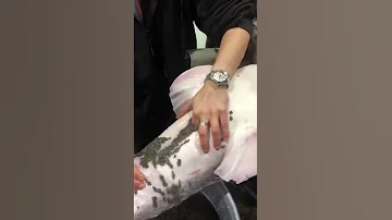 Таз чёрной икры!