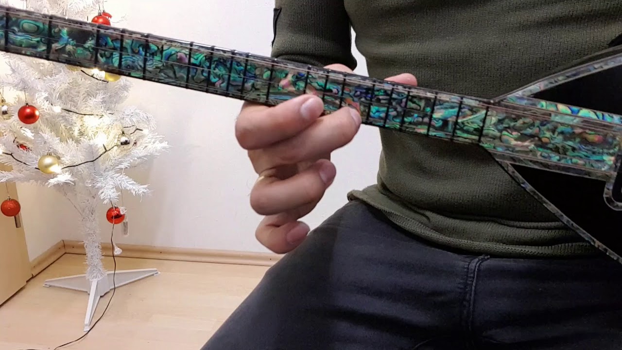 الدرس الثالث لتعليم الة الساز بطبقة ( فا ) بمقام (حجاز)