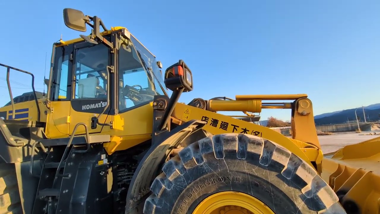 高知県奈半利港砕石エリアブルドーザー🚚