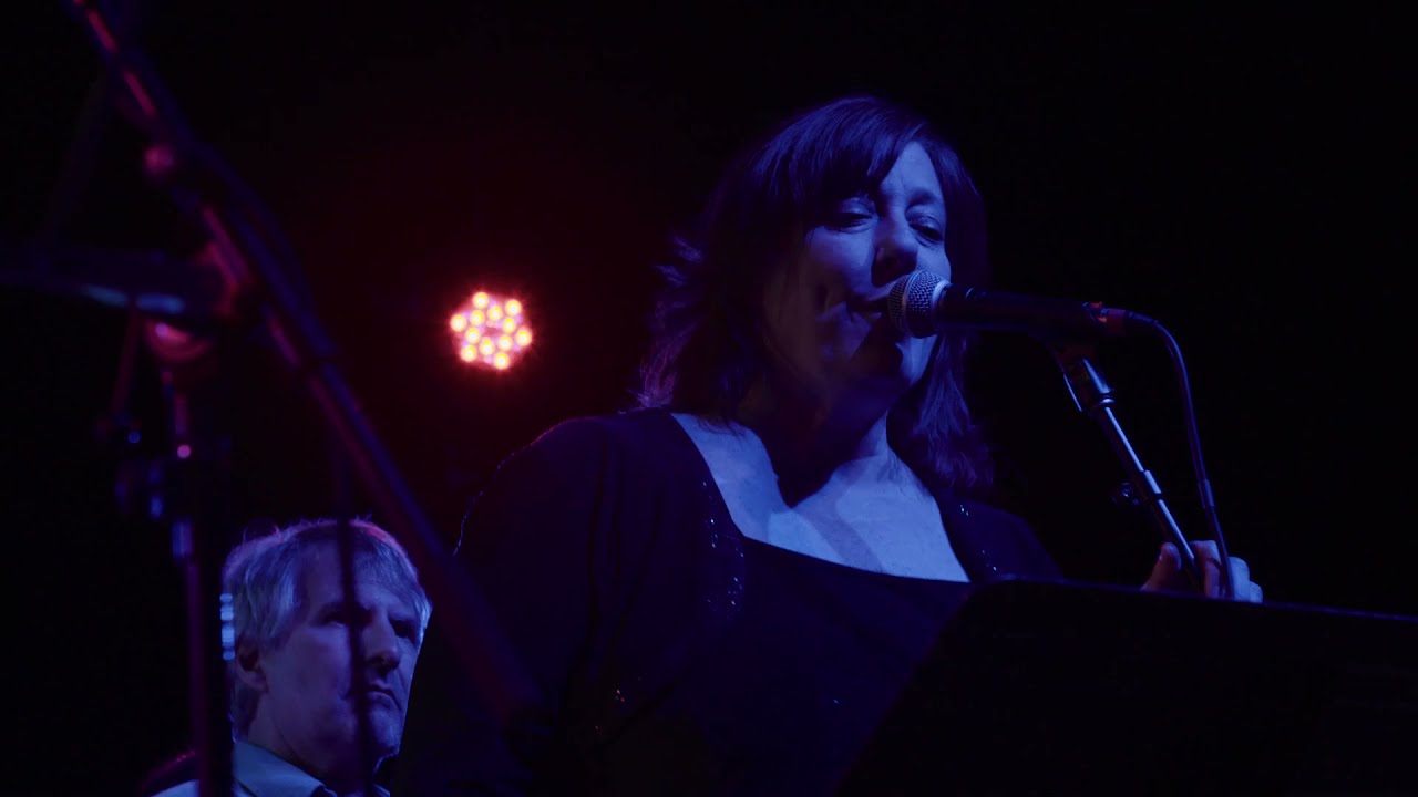 "Room With a View" (live) feat. Lynn Blakey & Mitch Easter, from Yesterday's Tomorrow (Omnivore)