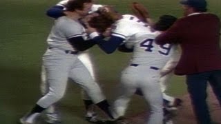 1977 ALCS, Game 5: Yankees, Royals fracas in Game 5 of the ALCS