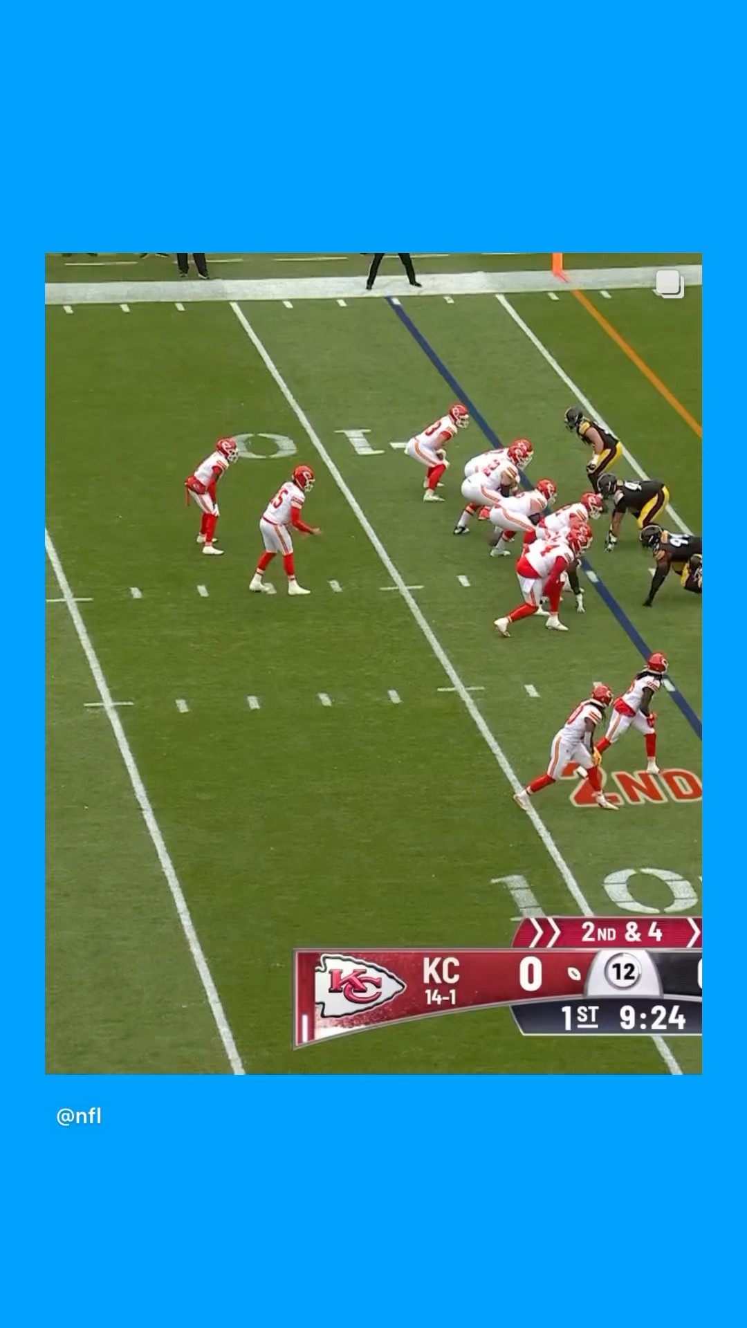 He’s got it #hoodnews #chiefs #xavierworthy #steelers #football #omg #how #wow #touchdown #dive #wtf
