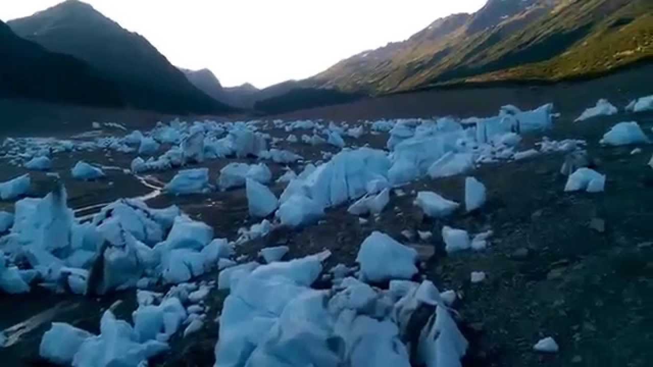 A trip through a recently blown-out Strandline Lake