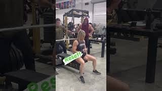 Powerlifting Icon Jen Thompson Smashes a 335-lb (152-kg) Raw Bench Press PR