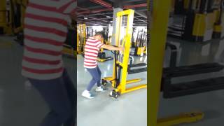 Manual stacker WMS