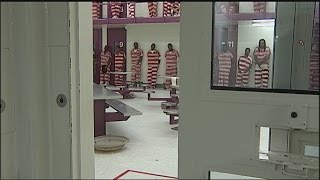 SPLC: Jeff. Co. Jail inmates under 18 endure abuse, neglect