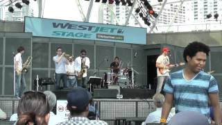 KC ROBERTS & THE LIVE REVOLUTION... LIVE AT HARBOURFRONT 2012!.