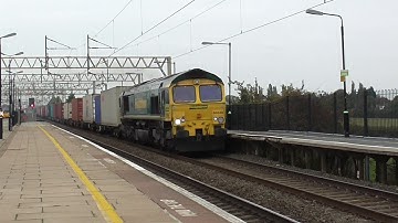 **LEGEND DRIVERS** class 66540 passes cheddington with 2 tone whilst 390107 flypast with 2 tone