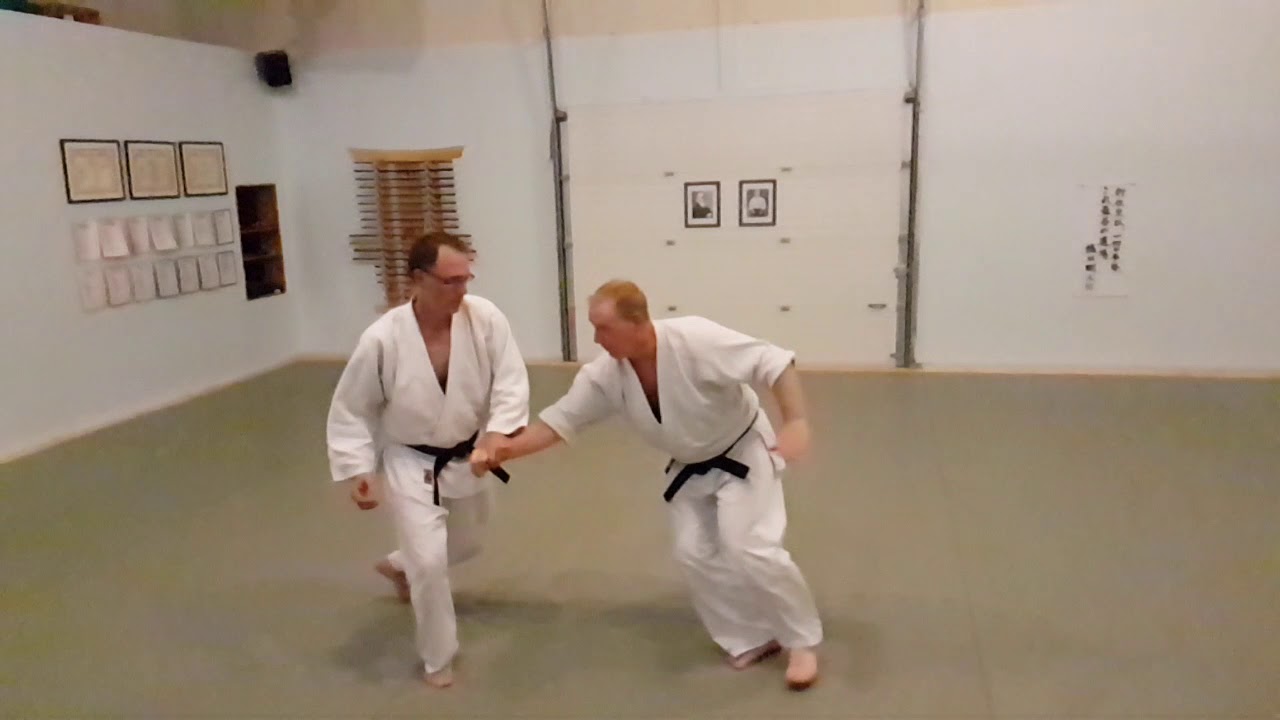 Shomen Tsuki Kotegaeshi