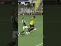 😮‍💨 Mao Hosoya’s saucy first touch.