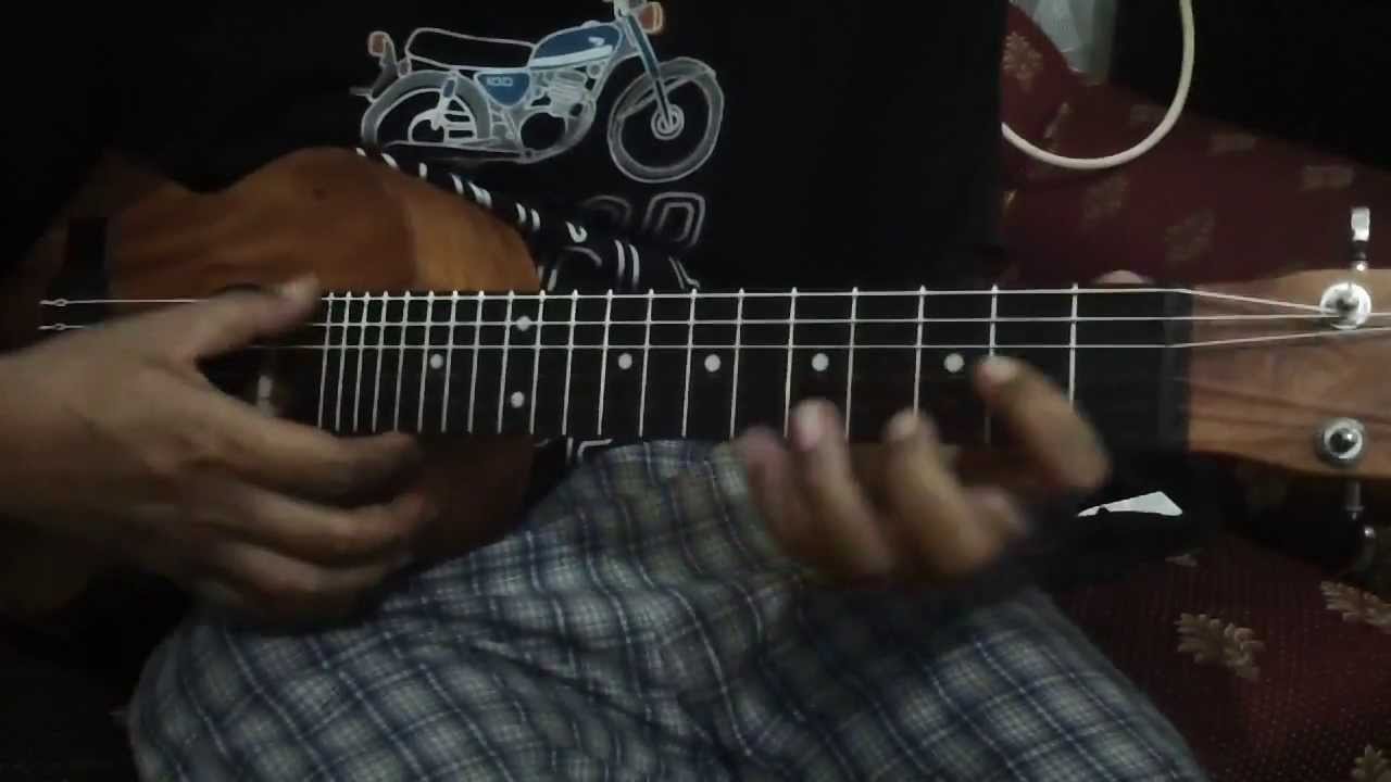 Chillo Baritone Mahogany Guitalele by Pelem Ukulele YouTube