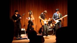 Johnny B Good - Berenice Gomez Mansur