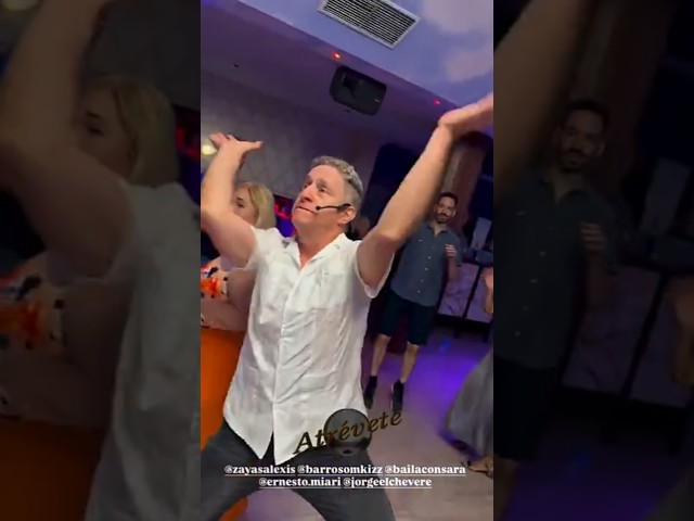 Ernesto Miari, profesor de baile cubano, de la escuela de baile La Salsa de Cuba. 
Inpartimos cursos en Gernika, Mungia,