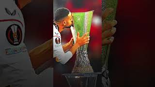 İşte Bu Yüzden Ligin En Iyi Forveti Mertedit-S