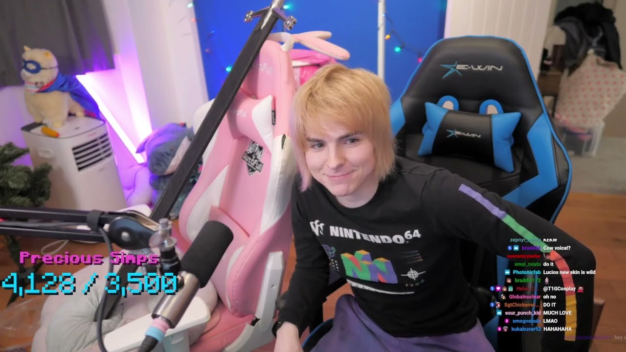 Request: Sniff Finn's Chair