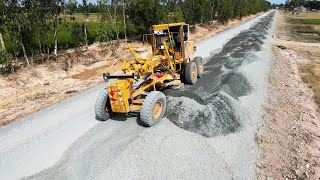 Best Activities Operator Motor Grader Spreading Gravel Foundation Road, Amazing Road Construction