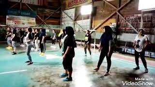 kopi dangdut bay zin Ully bahar with zumba lovers kotaraya