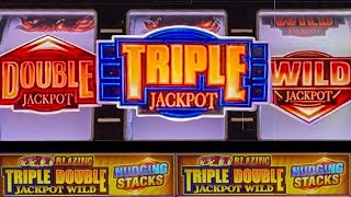 Blazing 777 Triple Double Jackpot Wild Nudging Stacks Slot Machine screenshot 1