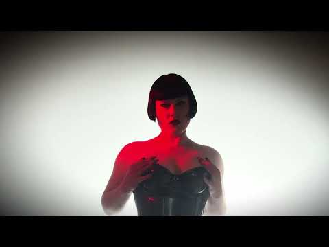 Subject Sue - Under My Skin (Official Video)