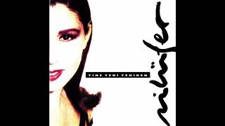 Nilüfer - Dokunsalar Ağlarım Enstrümantal
