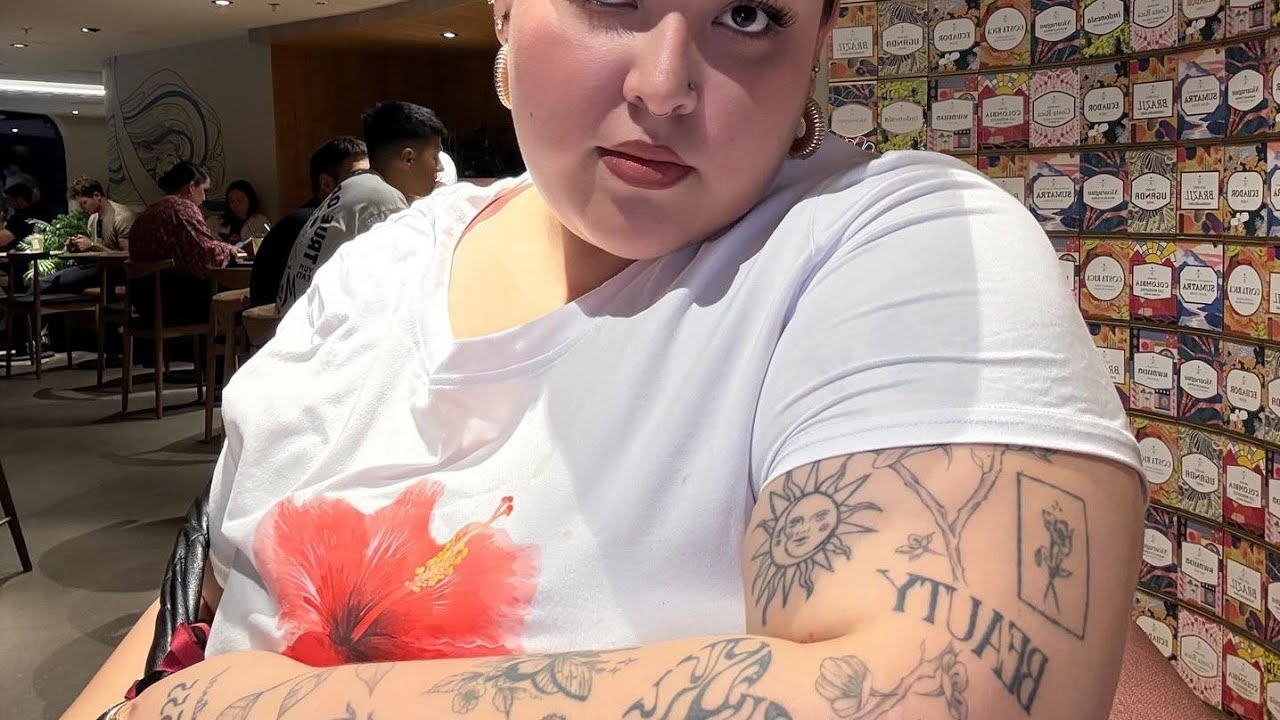 Sof (⁠●⁠’⁠3⁠)⁠♡⁠(⁠ε⁠`⁠●⁠) SSBBW 📝 BBW