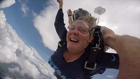 Skydive Tennessee Carol Hendrixson