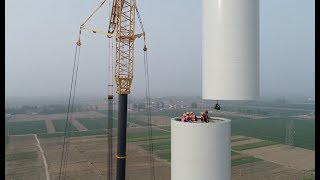 World's Largest All Terrain Crane Makes First Hoist