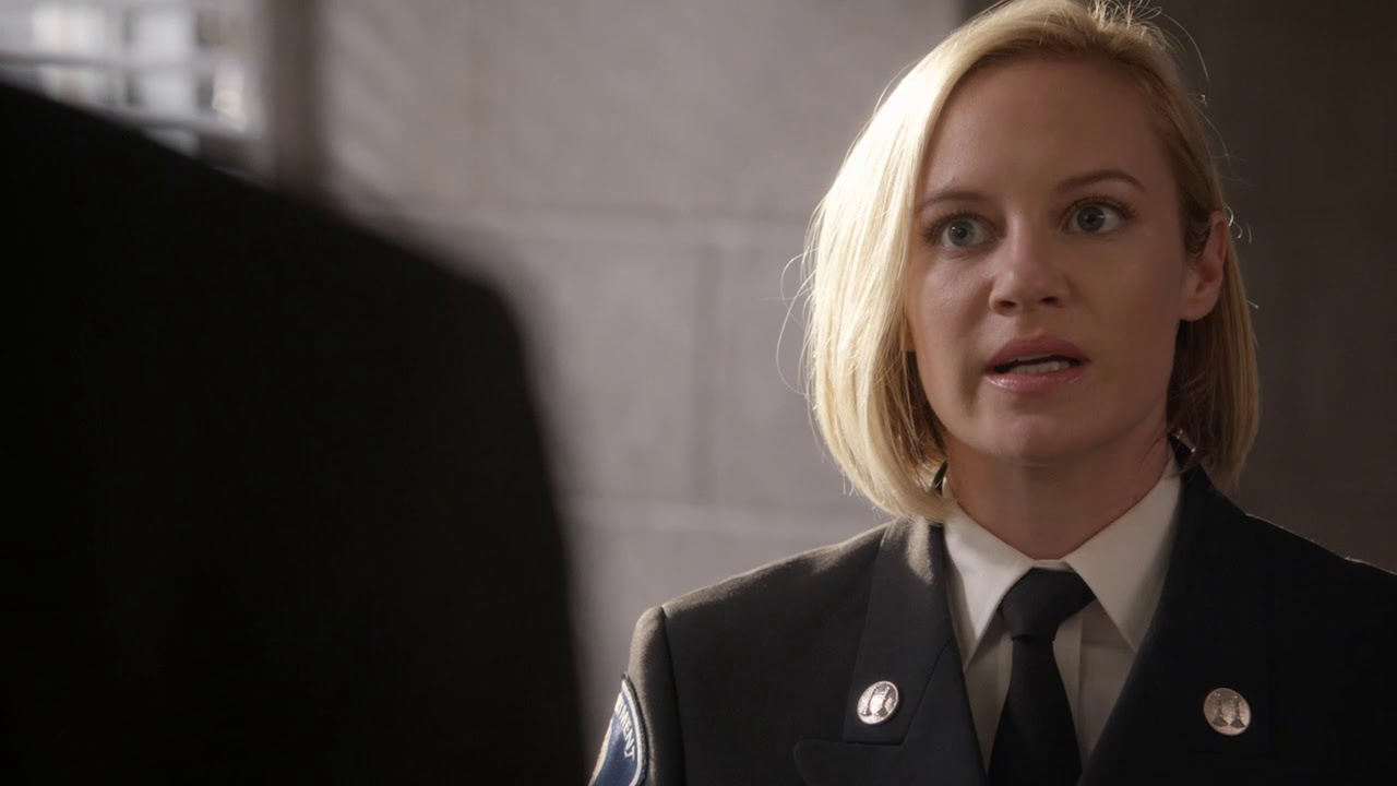 Estación 19 Station 4x01 Estación 19 Station 4x01