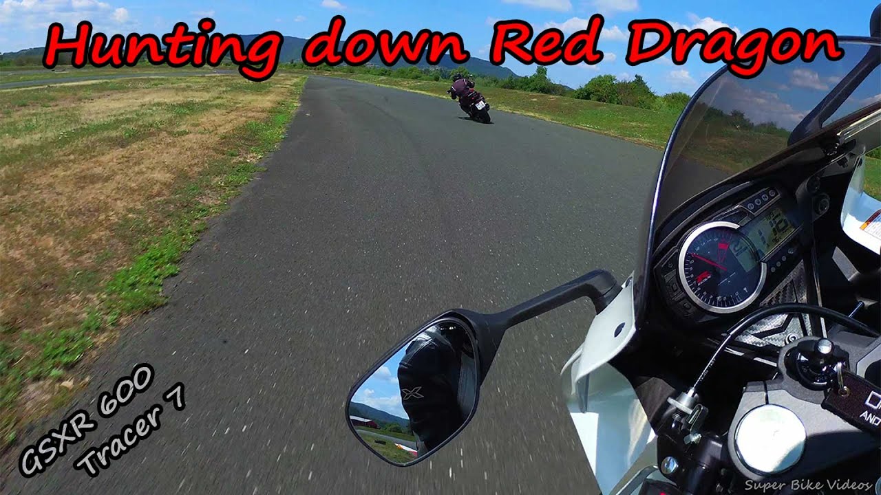 Hunting down Red Dragon! Race track, Suzuki / Yamaha / 4K - YouTube