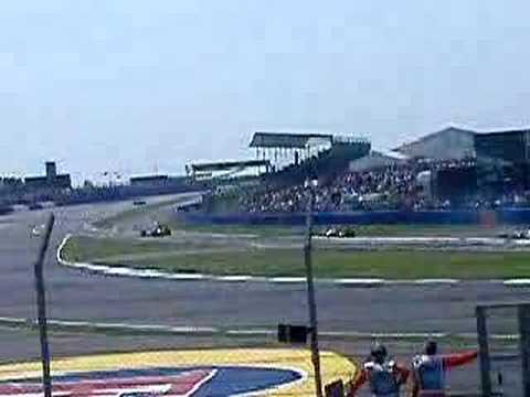 f1 engine noise - YouTube