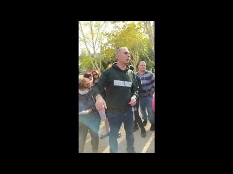 პარკად გადაქცეული სასაფლაოს ამბავი. ეს საბურთალოა!  ალეკო ელისაშვილის ტური წითელ ბაღში