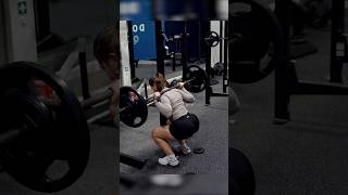 Download Lagu POV: Je traint benen met je vriendin 👀 MP3