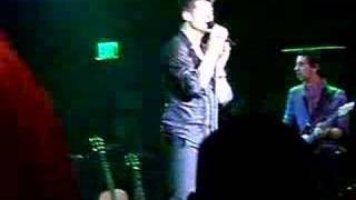 Download Lagu WHEN I GET YOU ALONE - ROBIN THICKE MP3