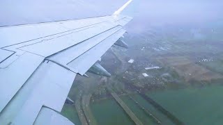 DCA rainy departure on an American Eagle E-175LR 