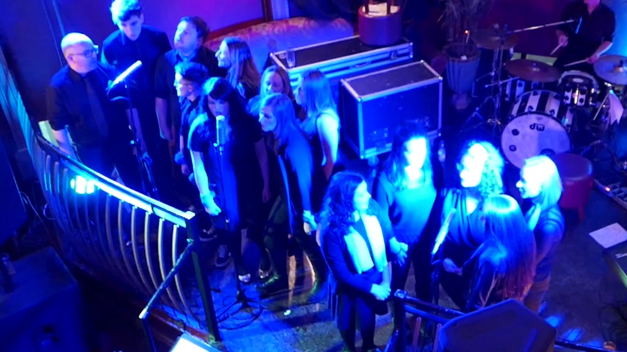 Uproar Rock Chorus & Supersoul Machine - Life on Mars (David Bowie)