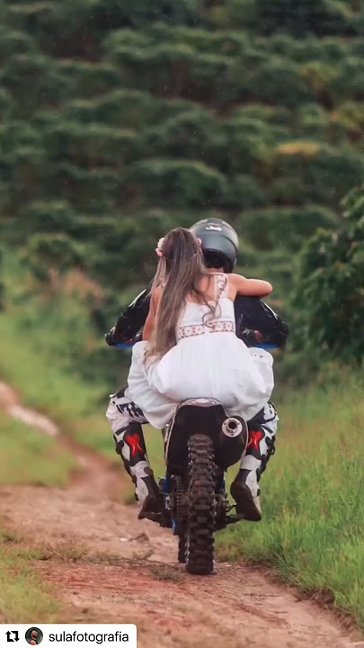 Foto Prewedding Tema Trail 😍 #shorts #inspirasiprewedding #preweddingtrail #trail #cross #prewedding