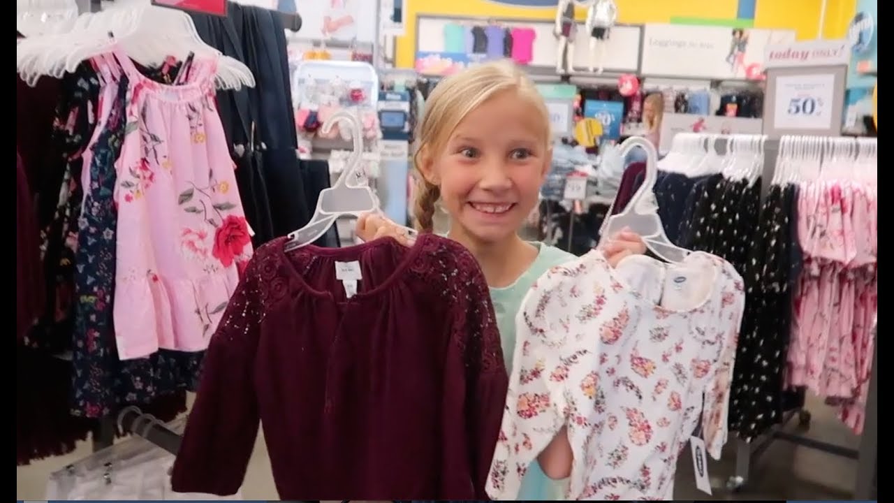 GETTING SICK DURING BACK TO SCHOOL SHOPPING! 😷