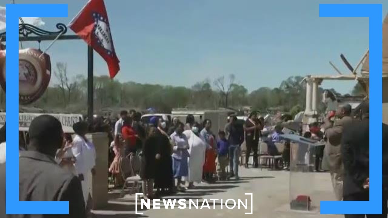 Arkansas community comes together after tornadoes | Rush Hour - YouTube