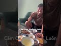 Cầm chìa khoá lúu luôn
