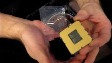 Intel Core i7 Extreme 975 Unboxing Linus Tech Tips