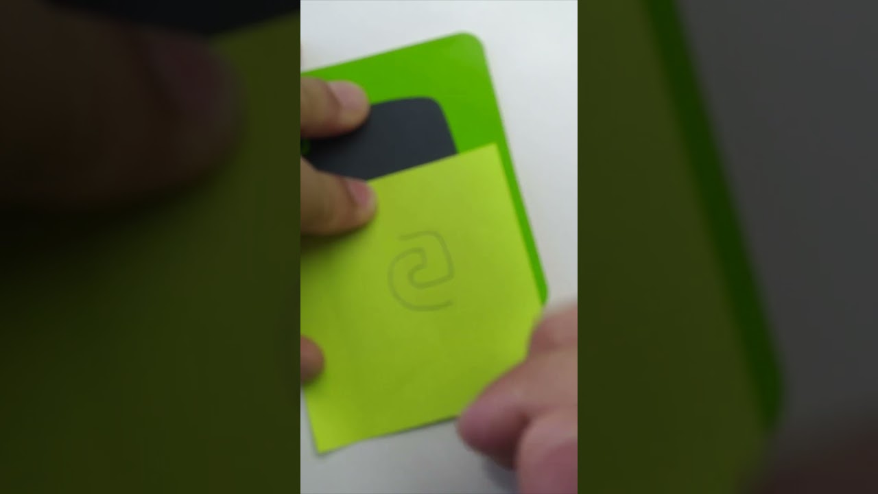 The old Evernote logo has a hidden letter "e" 