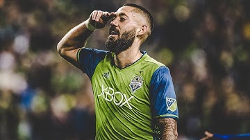 Clint Dempsey: Icon, Legend, Outlaw | Narrated by Herculez Gomez