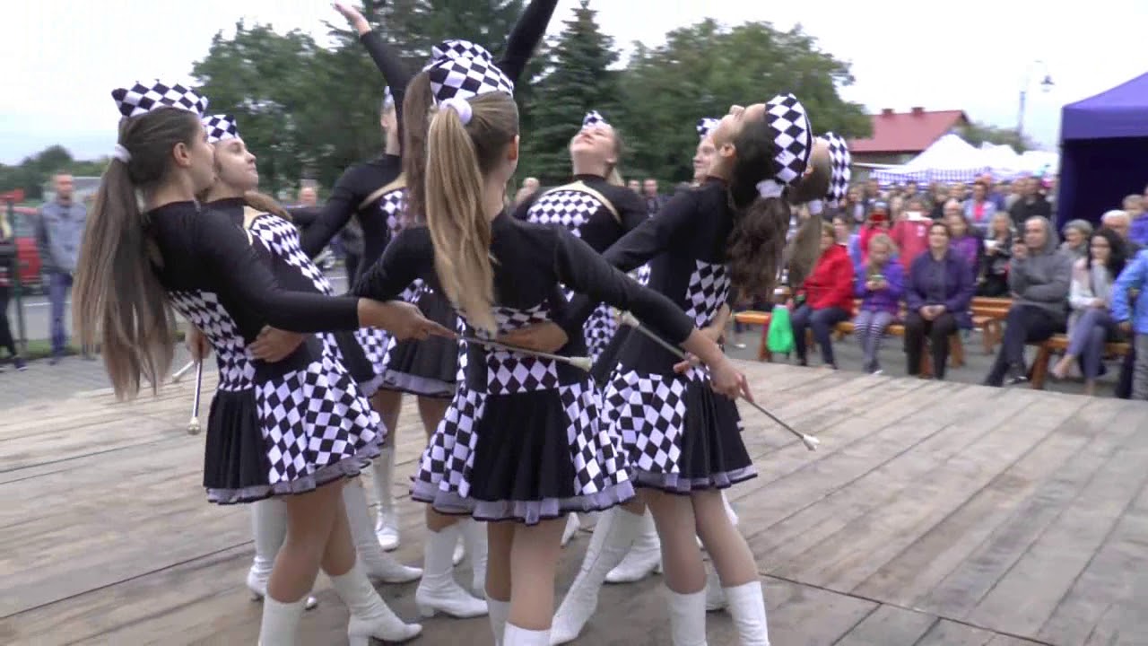 Marchewkowe Święto 2017 - Mażoretki