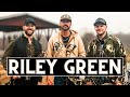 Capture de la vidéo Bow Shooting With Riley Green At Country Rebel Ranch!