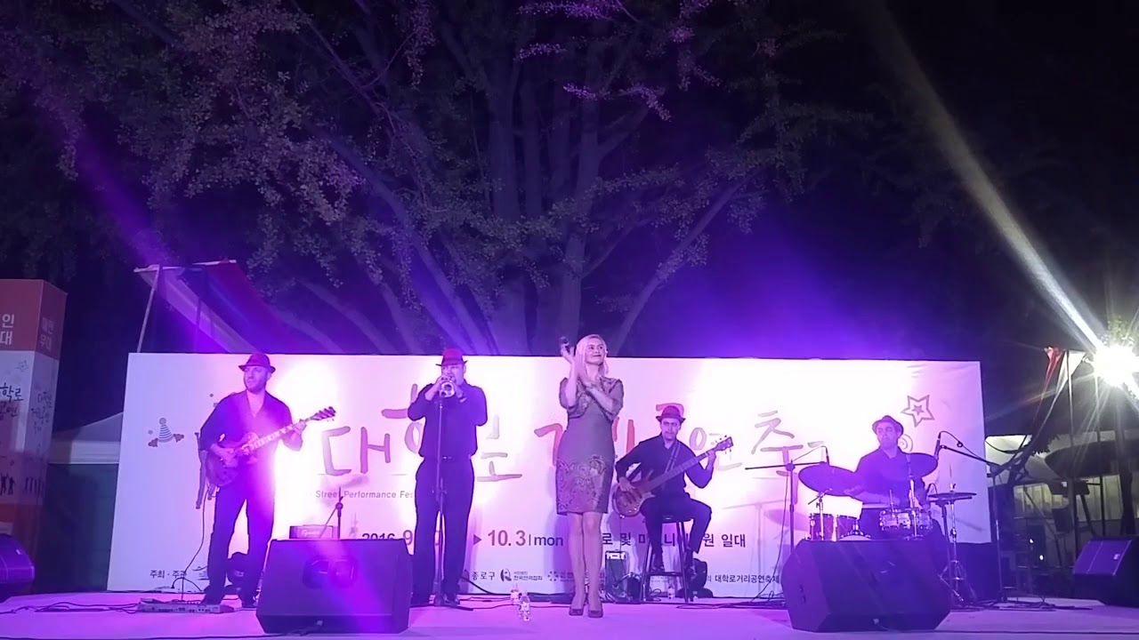 Can't Take My Eyes Off You(Morten Harket) - 허니밴드(Honey Band) @대학로거리공연축제(2016.10.03.)