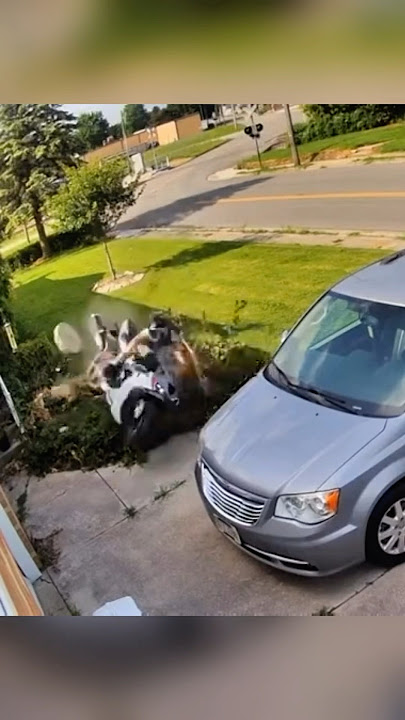 WYD if someone crashes into your house like this? 😳 #shorts #bike #biker #accident