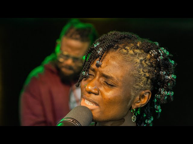 Sensational Nigerian Viral singer Salle Performs For Your Hand by Burna boy ft Ed Sheeran class=